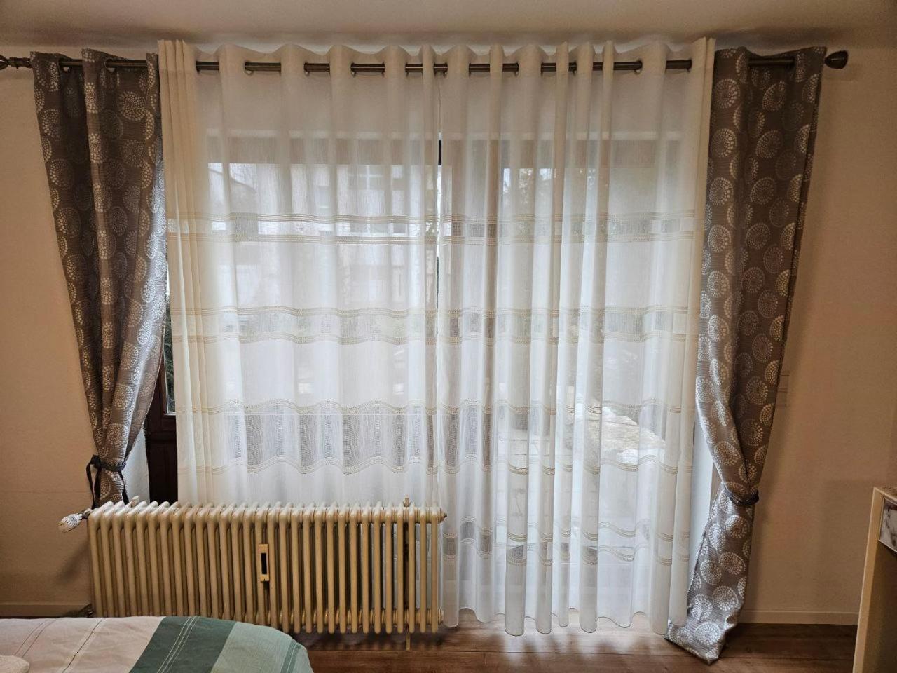 Schoene Wohnung Am Georgenberg ロイトリンゲン エクステリア 写真